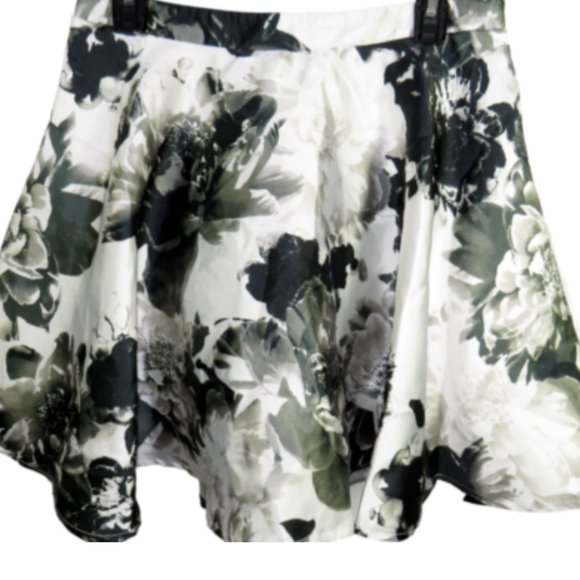 Black Gray Floral Circle Skirt,Zip Back,Crinoline - Picture 3 of 9